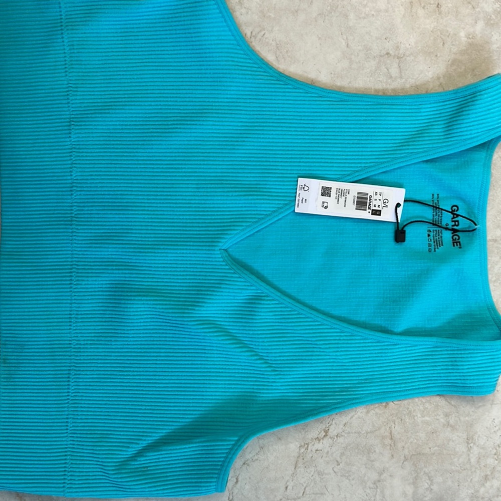 GARAGE brand NEW WITG TAGS, Women’s Large ribbed seamless tank
